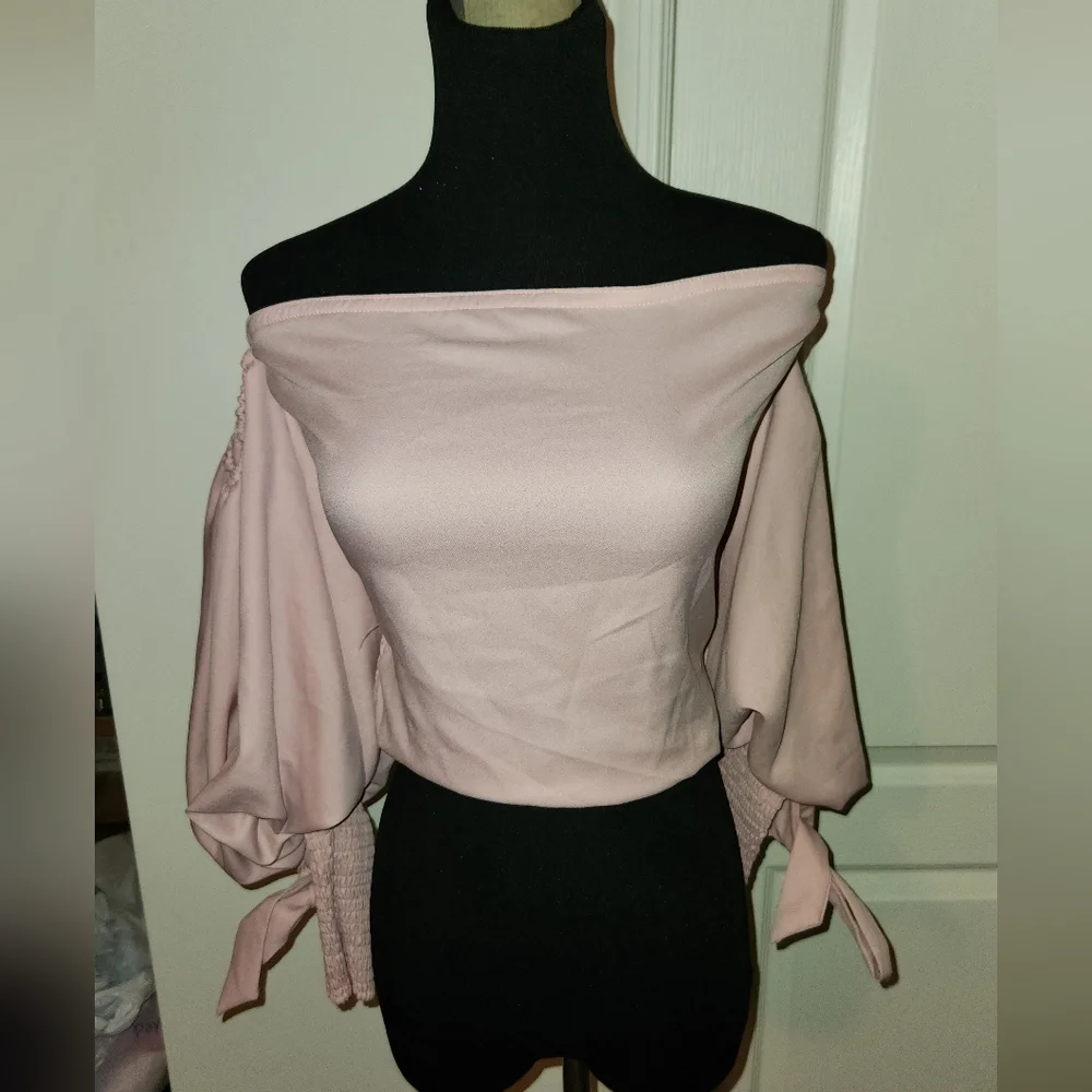 FINAL PRICE!! NWOT ! SHEIN OFF THE SHOULDER BLOUSE !! - Picture 2 of 7